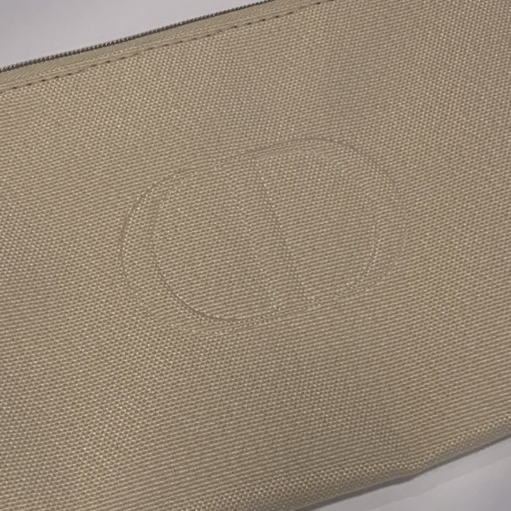 CHRISTIAN DIOR Beige Toiletry Cosmetic bag - Picture 7 of 9